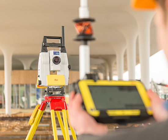 Leica iCON iCR80 Surveying Solutions